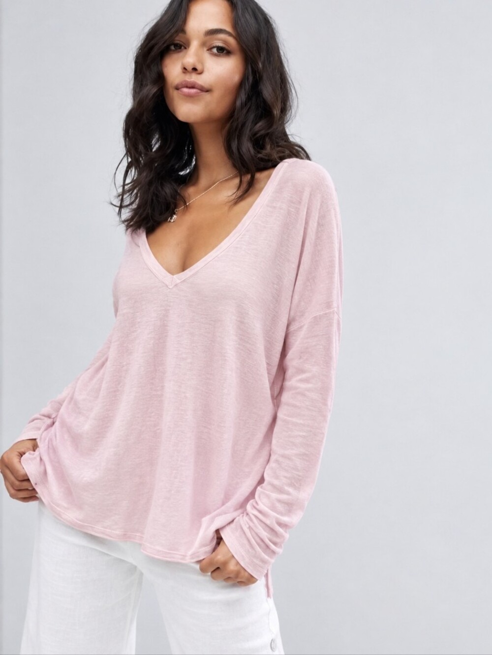 FREE PEOPLE Rock The Boat Tee Top V-Neck Size Small Pink Lightweight